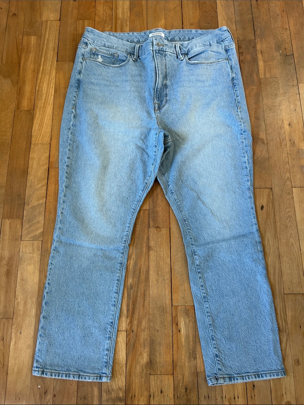 Good American light blue jeans